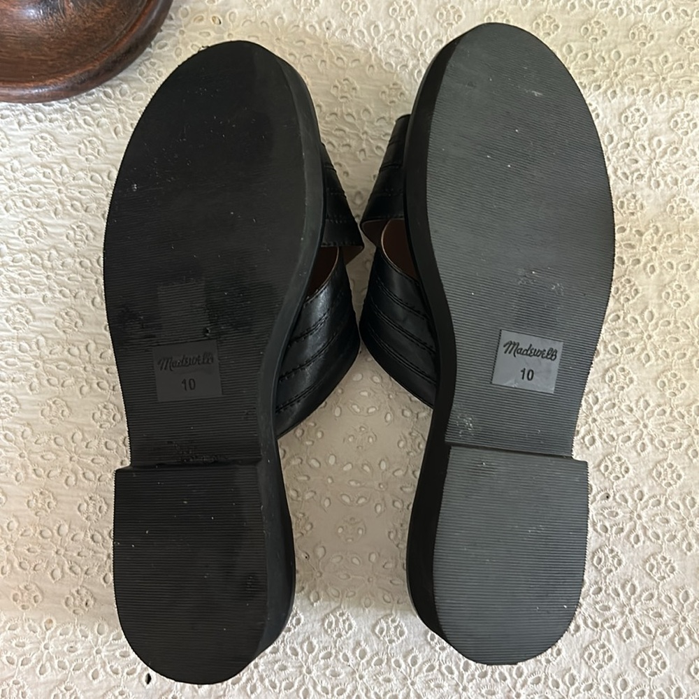 Madewell Black Leather Slide Sandals - Picture 2 of 3